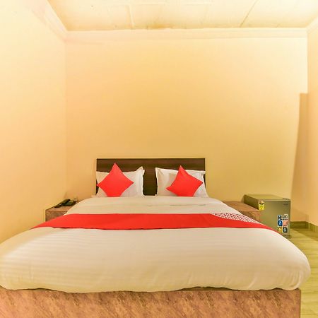 Oyo 15836 Pleasure River Front Resort Tuem Екстер'єр фото